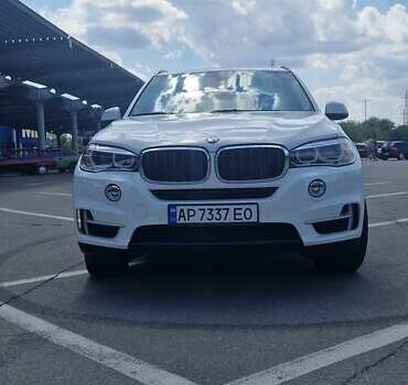 Білий БМВ Х5, об'ємом двигуна 2.98 л та пробігом 102 тис. км за 26500 $, фото 2 на Automoto.ua