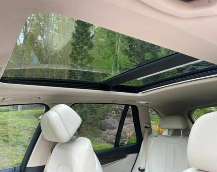 Белый БМВ Х5, объемом двигателя 3 л и пробегом 70 тыс. км за 22600 $, фото 7 на Automoto.ua