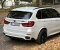 Білий БМВ Х5, об'ємом двигуна 3 л та пробігом 114 тис. км за 25000 $, фото 23 на Automoto.ua