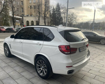 Білий БМВ Х5, об'ємом двигуна 2 л та пробігом 149 тис. км за 34999 $, фото 7 на Automoto.ua