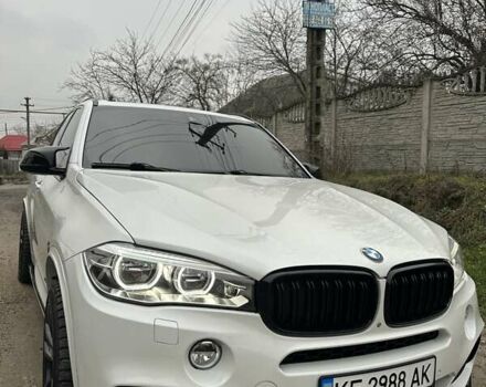 Білий БМВ Х5, об'ємом двигуна 3 л та пробігом 114 тис. км за 25000 $, фото 31 на Automoto.ua