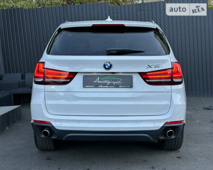 Белый БМВ Х5, объемом двигателя 2.98 л и пробегом 127 тыс. км за 24999 $, фото 3 на Automoto.ua