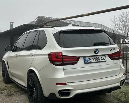Білий БМВ Х5, об'ємом двигуна 3 л та пробігом 114 тис. км за 25000 $, фото 26 на Automoto.ua