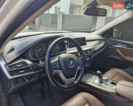 Белый БМВ Х5, объемом двигателя 2.98 л и пробегом 198 тыс. км за 19300 $, фото 19 на Automoto.ua