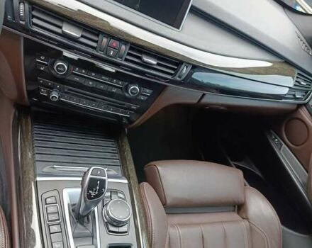 Білий БМВ Х5, об'ємом двигуна 2 л та пробігом 170 тис. км за 28900 $, фото 16 на Automoto.ua