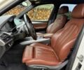 Белый БМВ Х5, объемом двигателя 3 л и пробегом 130 тыс. км за 12400 $, фото 9 на Automoto.ua