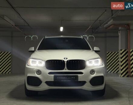 Білий БМВ Х5, об'ємом двигуна 3 л та пробігом 103 тис. км за 37500 $, фото 1 на Automoto.ua