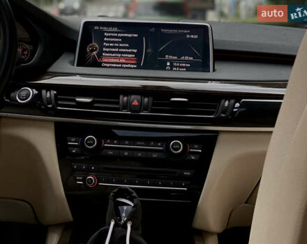 Білий БМВ Х5, об'ємом двигуна 3 л та пробігом 65 тис. км за 23800 $, фото 24 на Automoto.ua