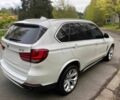 Белый БМВ Х5, объемом двигателя 3 л и пробегом 70 тыс. км за 22600 $, фото 4 на Automoto.ua