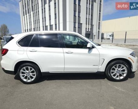 Білий БМВ Х5, об'ємом двигуна 2.98 л та пробігом 159 тис. км за 22400 $, фото 2 на Automoto.ua