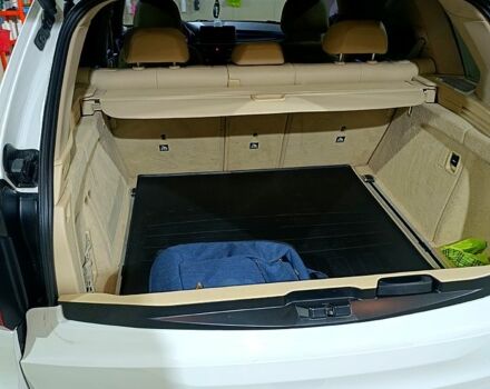 Белый БМВ Х5, объемом двигателя 3 л и пробегом 165 тыс. км за 22750 $, фото 7 на Automoto.ua