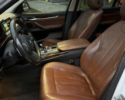 Белый БМВ Х5, объемом двигателя 2.98 л и пробегом 200 тыс. км за 16900 $, фото 7 на Automoto.ua