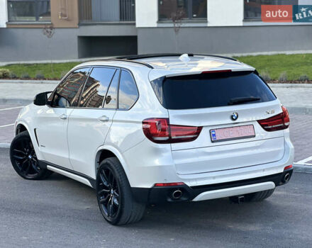 Білий БМВ Х5, об'ємом двигуна 2.99 л та пробігом 223 тис. км за 27800 $, фото 16 на Automoto.ua