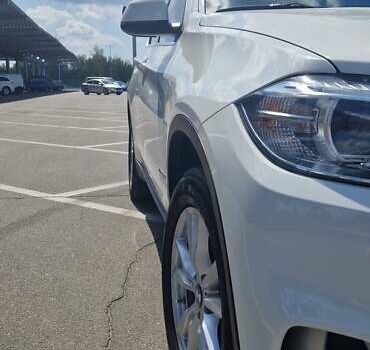 Білий БМВ Х5, об'ємом двигуна 2.98 л та пробігом 102 тис. км за 26500 $, фото 9 на Automoto.ua