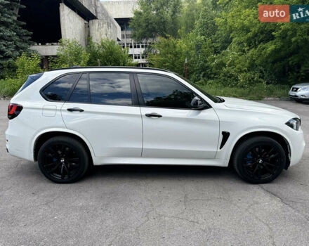 Белый БМВ Х5, объемом двигателя 2 л и пробегом 139 тыс. км за 29300 $, фото 10 на Automoto.ua