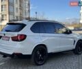 Белый БМВ Х5, объемом двигателя 2.99 л и пробегом 250 тыс. км за 31000 $, фото 17 на Automoto.ua