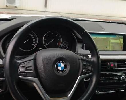 Белый БМВ Х5, объемом двигателя 2.99 л и пробегом 84 тыс. км за 40000 $, фото 6 на Automoto.ua