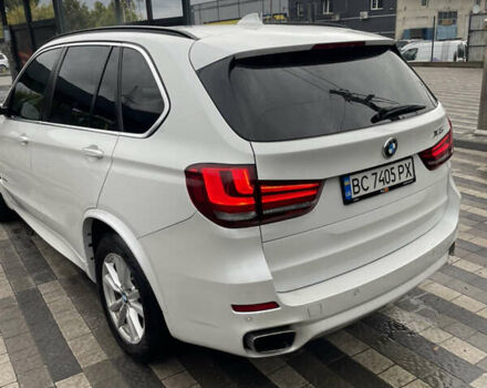 Білий БМВ Х5, об'ємом двигуна 2.99 л та пробігом 238 тис. км за 31000 $, фото 5 на Automoto.ua