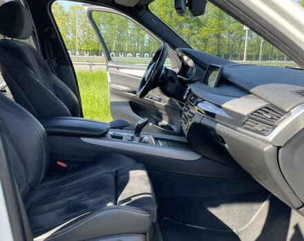 Білий БМВ Х5, об'ємом двигуна 2 л та пробігом 211 тис. км за 26500 $, фото 9 на Automoto.ua