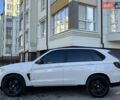 Белый БМВ Х5, объемом двигателя 2.99 л и пробегом 250 тыс. км за 31000 $, фото 9 на Automoto.ua
