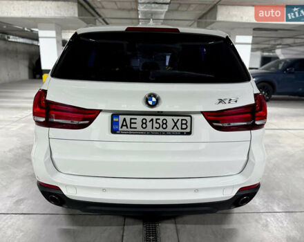 БМВ Х5 2015 в Днепре (Днепропетровске) на Automoto.ua Белый БМВ Х5, объемом двигателя 2 л и пробегом 159 тыс. км за 24800 $, фото 4 на Automoto.ua