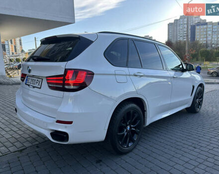 Белый БМВ Х5, объемом двигателя 2.98 л и пробегом 168 тыс. км за 30900 $, фото 3 на Automoto.ua