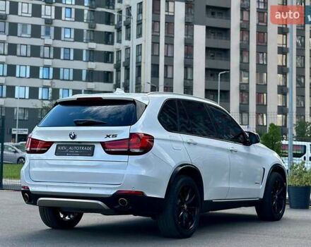 Белый БМВ Х5, объемом двигателя 3 л и пробегом 204 тыс. км за 27900 $, фото 8 на Automoto.ua