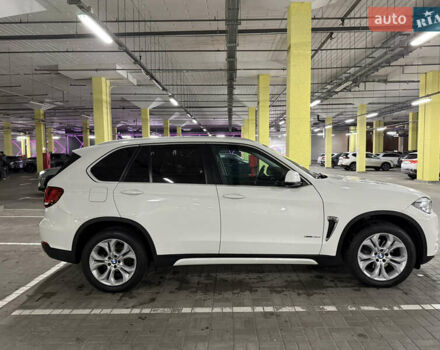 Белый БМВ Х5, объемом двигателя 2.98 л и пробегом 280 тыс. км за 18700 $, фото 6 на Automoto.ua