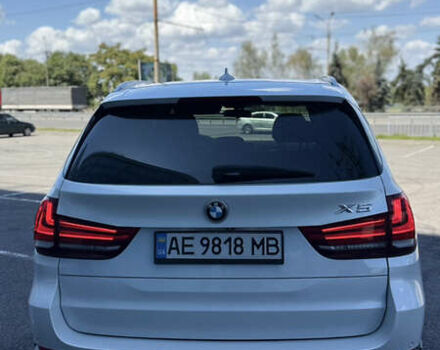 БМВ Х5 2015 в Днепре (Днепропетровске) на Automoto.ua Белый БМВ Х5, объемом двигателя 3 л и пробегом 225 тыс. км за 22000 $, фото 13 на Automoto.ua