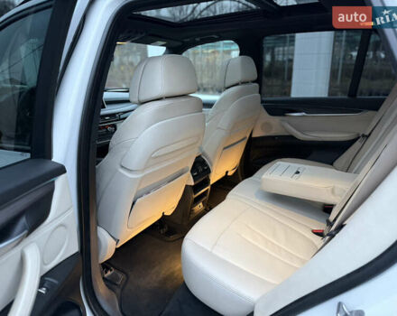 Белый БМВ Х5, объемом двигателя 2.99 л и пробегом 170 тыс. км за 32500 $, фото 24 на Automoto.ua