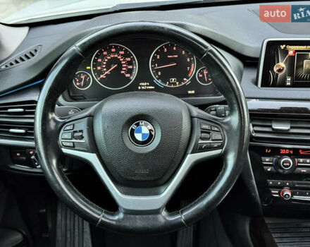 Белый БМВ Х5, объемом двигателя 3 л и пробегом 208 тыс. км за 21990 $, фото 43 на Automoto.ua