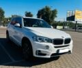 Білий БМВ Х5, об'ємом двигуна 2 л та пробігом 185 тис. км за 26000 $, фото 2 на Automoto.ua