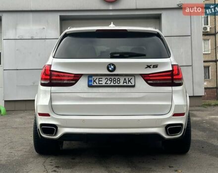 Білий БМВ Х5, об'ємом двигуна 3 л та пробігом 114 тис. км за 25000 $, фото 4 на Automoto.ua