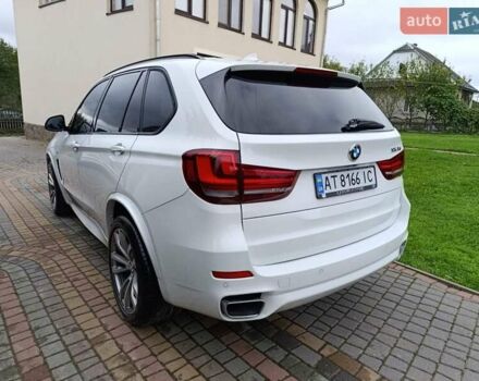 Білий БМВ Х5, об'ємом двигуна 2 л та пробігом 170 тис. км за 28900 $, фото 8 на Automoto.ua