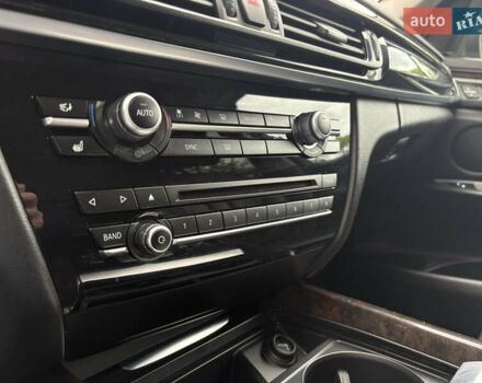 Білий БМВ Х5, об'ємом двигуна 2.98 л та пробігом 232 тис. км за 21500 $, фото 10 на Automoto.ua