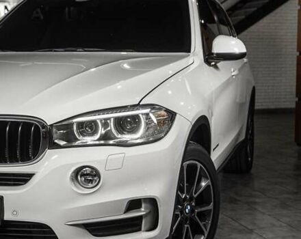 Белый БМВ Х5, объемом двигателя 2.99 л и пробегом 161 тыс. км за 29999 $, фото 6 на Automoto.ua