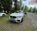 Белый БМВ Х5, объемом двигателя 2 л и пробегом 240 тыс. км за 21999 $, фото 1 на Automoto.ua