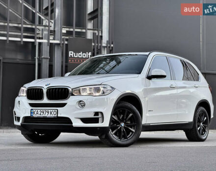 Белый БМВ Х5, объемом двигателя 3 л и пробегом 208 тыс. км за 21990 $, фото 6 на Automoto.ua