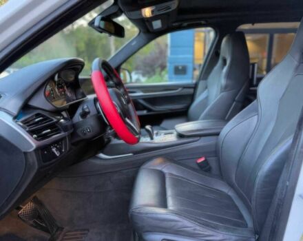 Белый БМВ Х5, объемом двигателя 4.4 л и пробегом 74 тыс. км за 8000 $, фото 9 на Automoto.ua