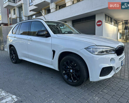 Белый БМВ Х5, объемом двигателя 2.98 л и пробегом 168 тыс. км за 30900 $, фото 4 на Automoto.ua