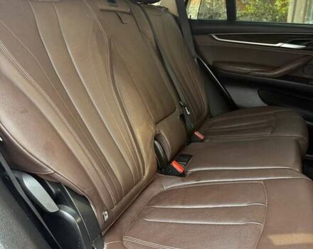 Белый БМВ Х5, объемом двигателя 3 л и пробегом 271 тыс. км за 29500 $, фото 6 на Automoto.ua