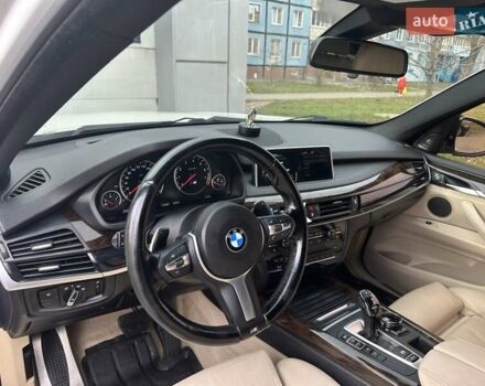 Білий БМВ Х5, об'ємом двигуна 3 л та пробігом 114 тис. км за 25000 $, фото 10 на Automoto.ua