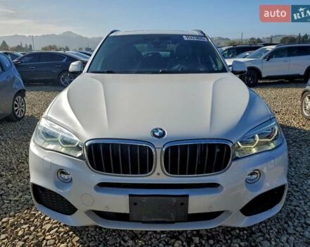 Білий БМВ Х5, об'ємом двигуна 2.99 л та пробігом 95 тис. км за 7800 $, фото 4 на Automoto.ua