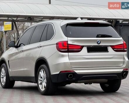Белый БМВ Х5, объемом двигателя 2 л и пробегом 200 тыс. км за 22700 $, фото 3 на Automoto.ua