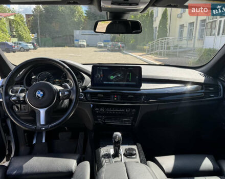 Білий БМВ Х5, об'ємом двигуна 3 л та пробігом 158 тис. км за 36700 $, фото 13 на Automoto.ua