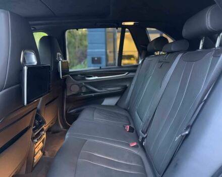 Белый БМВ Х5, объемом двигателя 4.4 л и пробегом 74 тыс. км за 8000 $, фото 15 на Automoto.ua