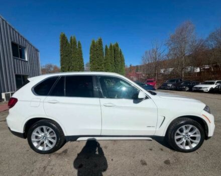 Белый БМВ Х5, объемом двигателя 3 л и пробегом 75 тыс. км за 14000 $, фото 2 на Automoto.ua