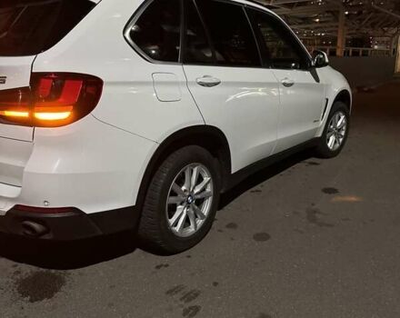 Белый БМВ Х5, объемом двигателя 2 л и пробегом 160 тыс. км за 29700 $, фото 6 на Automoto.ua