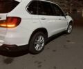 Белый БМВ Х5, объемом двигателя 2 л и пробегом 160 тыс. км за 29700 $, фото 6 на Automoto.ua