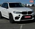 Білий БМВ Х5, об'ємом двигуна 3 л та пробігом 230 тис. км за 22800 $, фото 1 на Automoto.ua